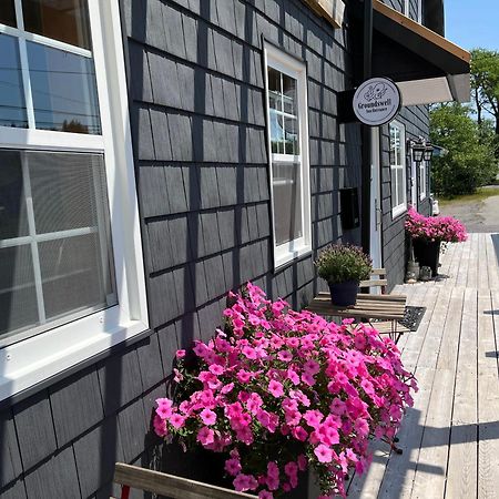 Groundswell Pub & Inn D'Escousse Exterior foto